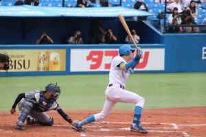 この日2安打に犠牲フライを記録した中山（撮影・清水央太郎）